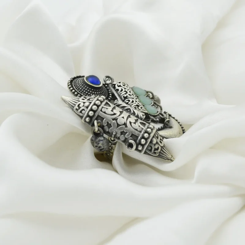Antique Oxidized Oversized Ring Article 34 - Image 2