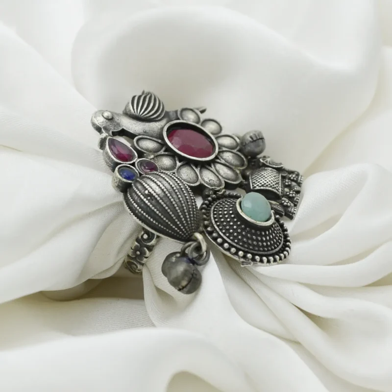 Antique Oxidized Oversized Ring Article 45 - Image 2