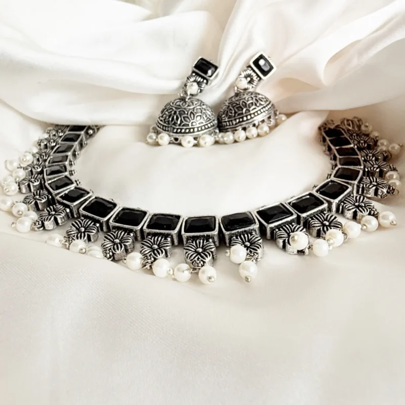 Oxidized German Silver Statement Choker Set Article 3 - Image 2