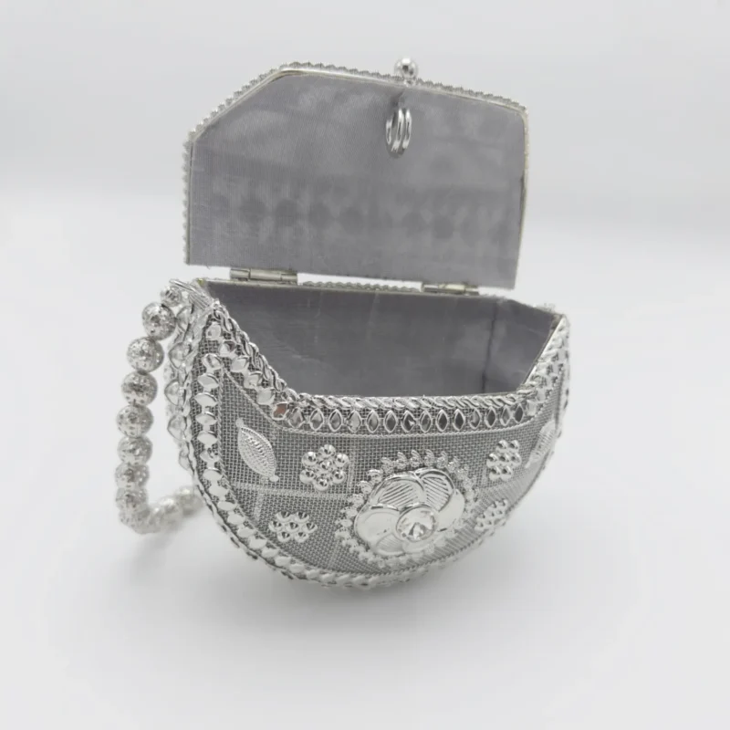 Anera Collection Article 2 - Image 3