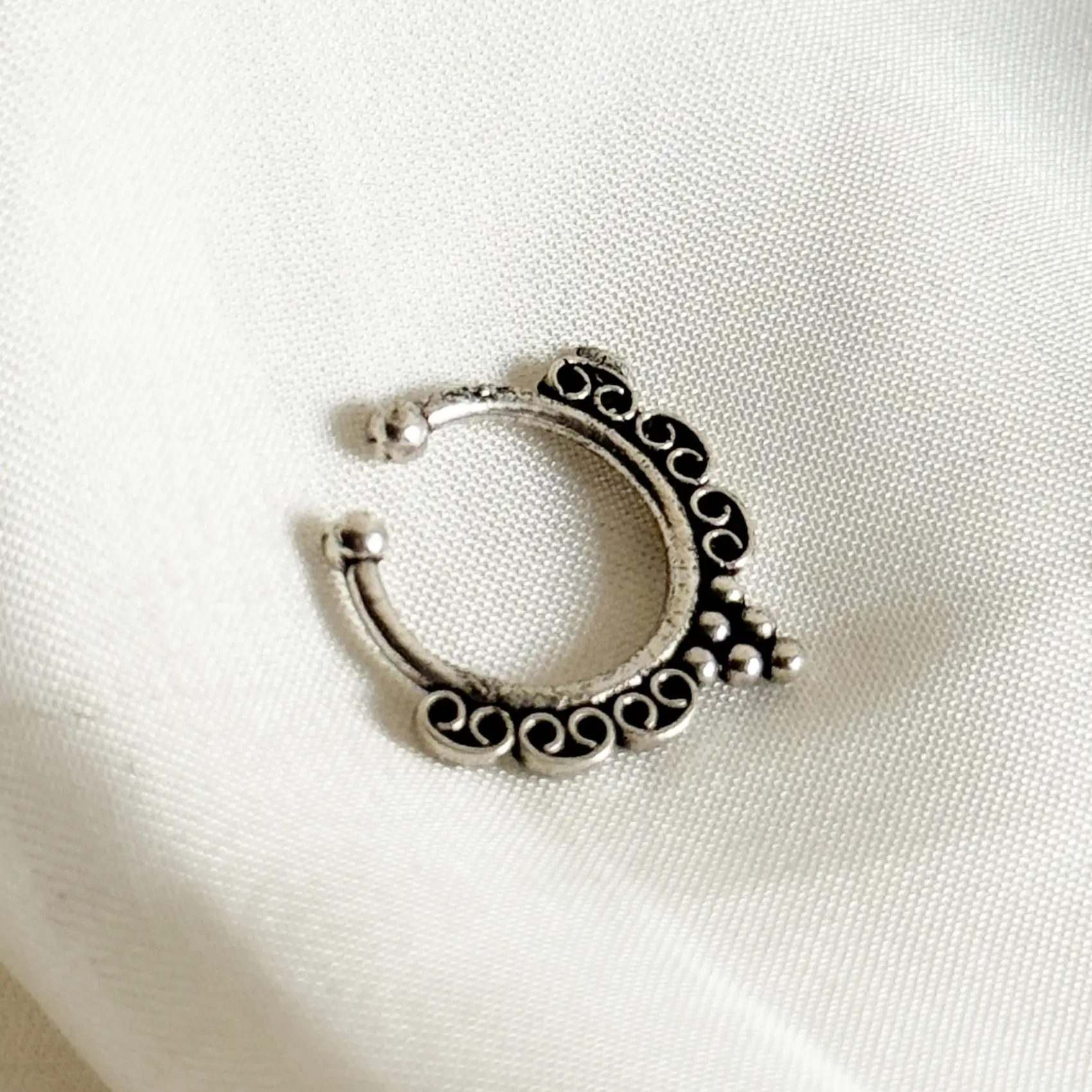 Antique Oxidized Nose cuff Article 104